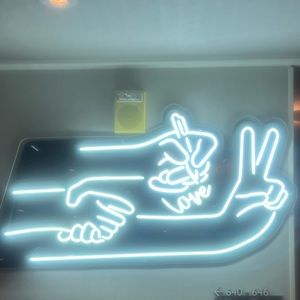 Meet your Posher, Belinda